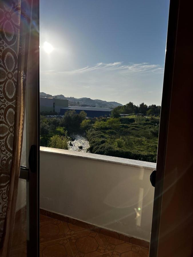 Sunny Riverside Tirana'S Oasis - Breakfast & Dinner Esterno foto